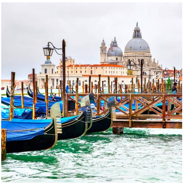 Navigating the Enchanting Waterways of Venice: A Journey Through History and Romance